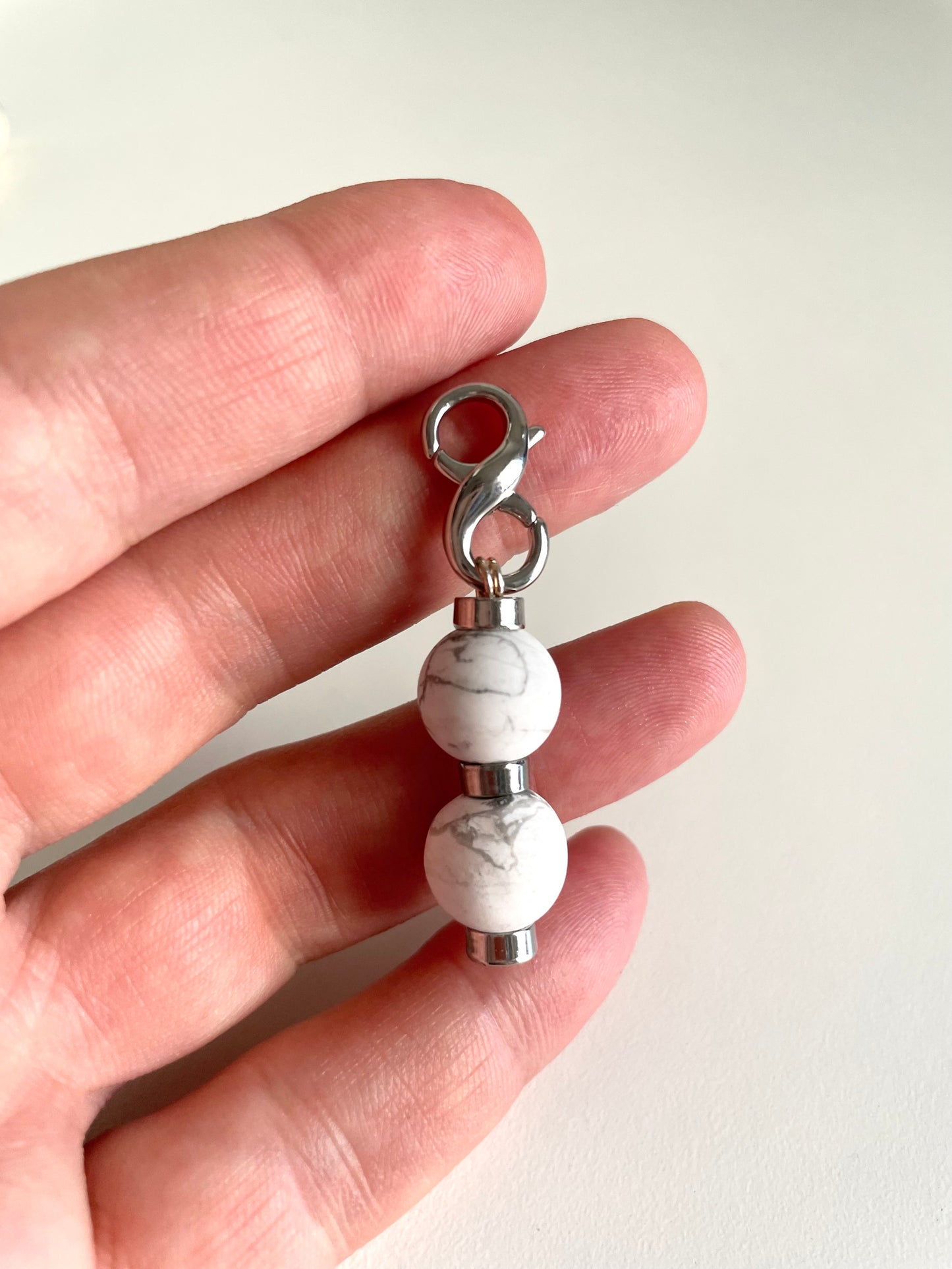 Howlite - Presence/Tinker Beads - Patience