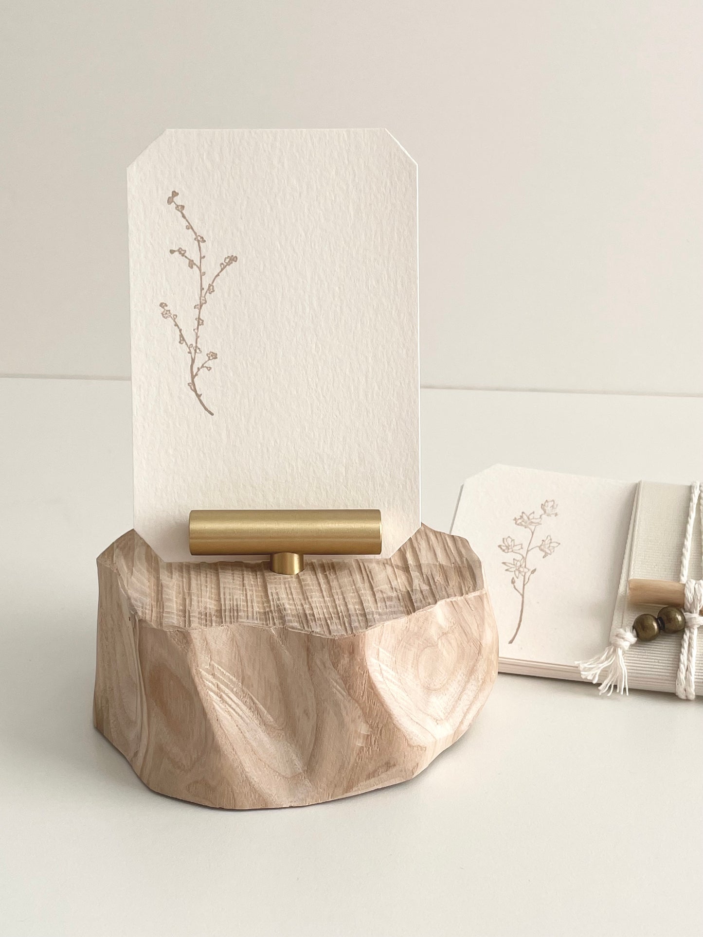 Intention Display Set  - Rough-cut